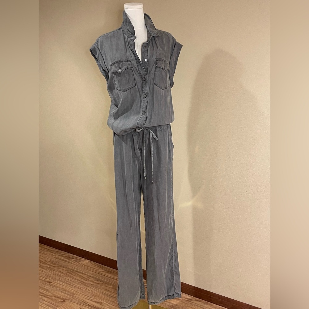 Chambrai Los Angeles Grey Tencil Jumpsuit